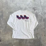 At the moment, 3 Chairs Sweatshirts (1)