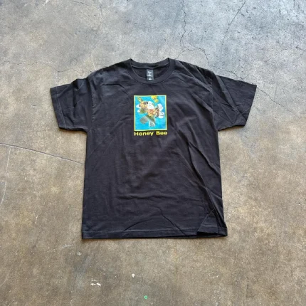 Atthemoment Honey Bee Tee (1)